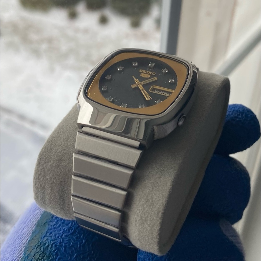 Vintage Seiko - 36mm
